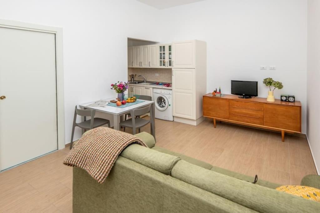Liberty House, In Stile Retro! Apartment Milano Ngoại thất bức ảnh