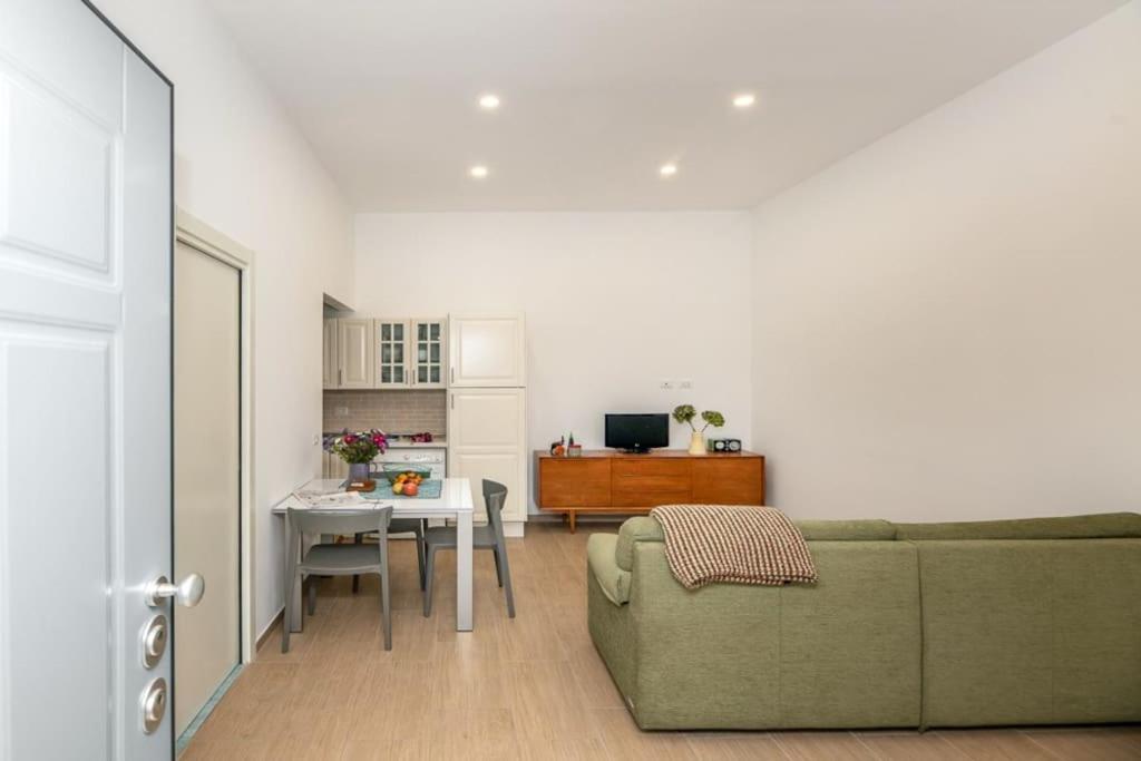 Liberty House, In Stile Retro! Apartment Milano Ngoại thất bức ảnh