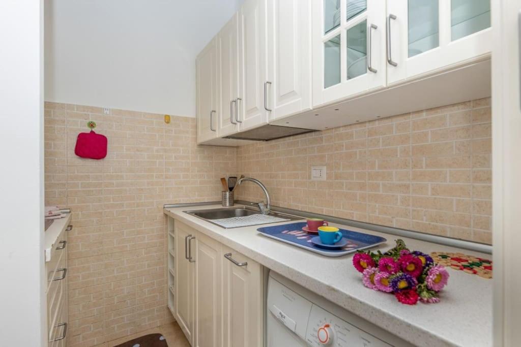 Liberty House, In Stile Retro! Apartment Milano Ngoại thất bức ảnh